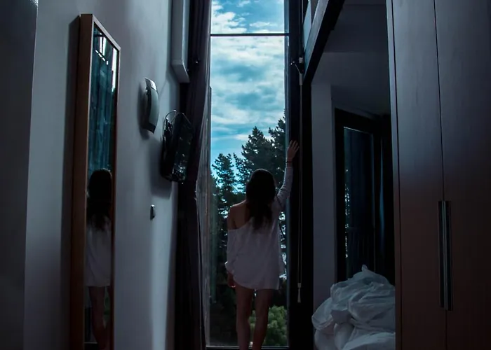 Haitzalde - Adults Only