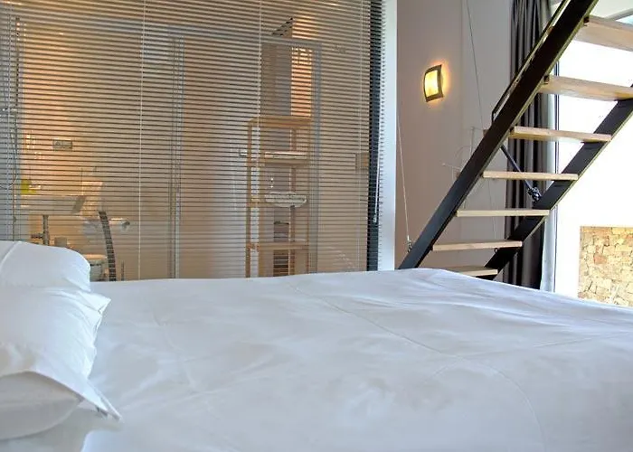 Haitzalde - Adults Only